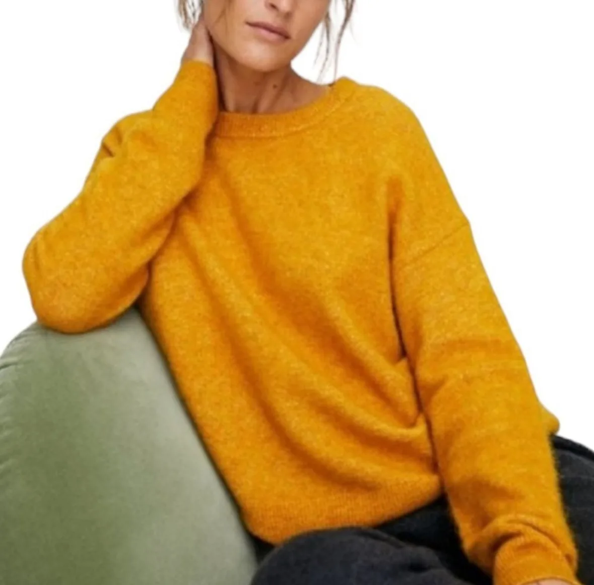Aritzia Babaton Thurlow Sweater thumbnail