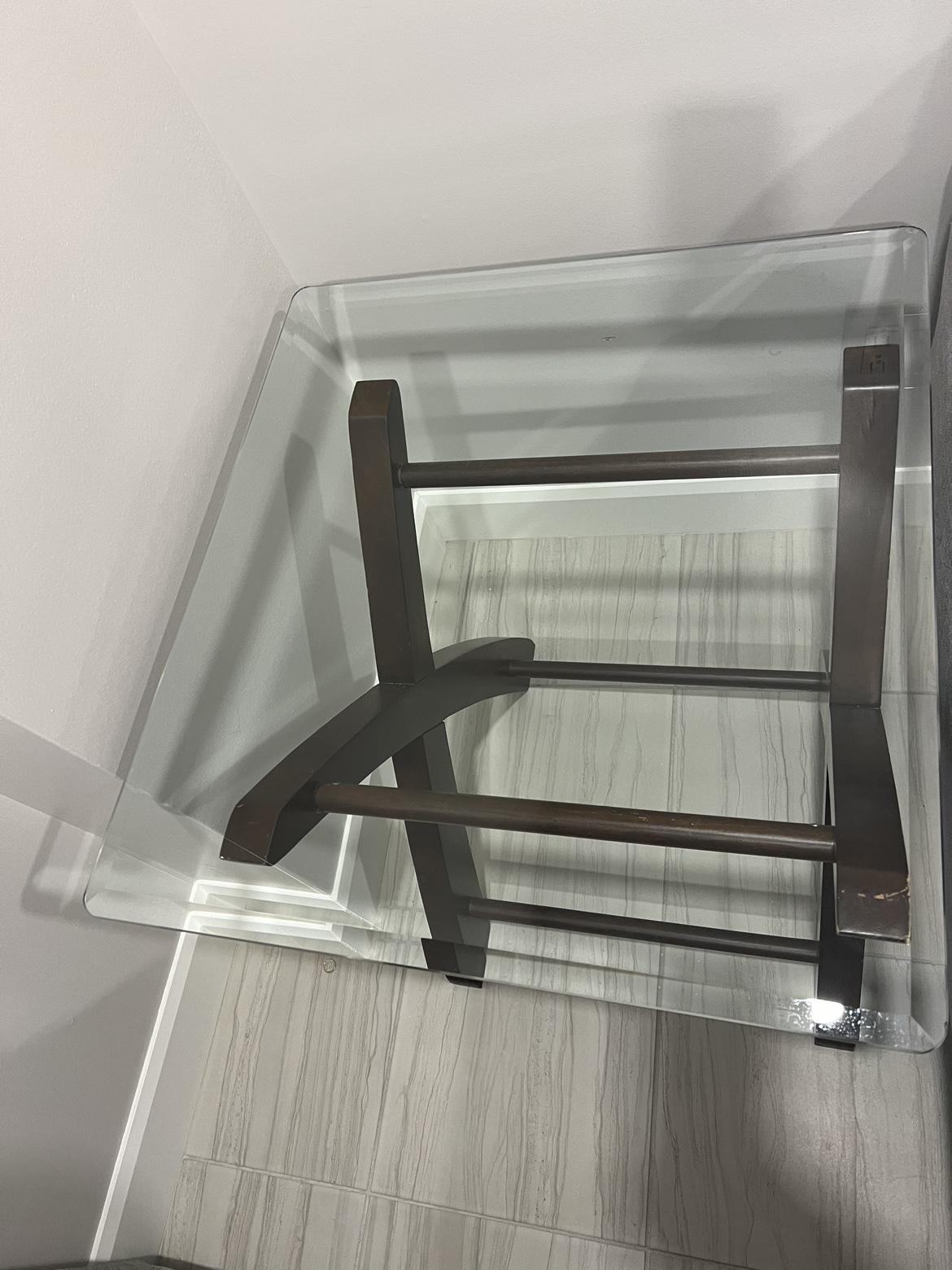 Coffee table with two end tables - photo 4