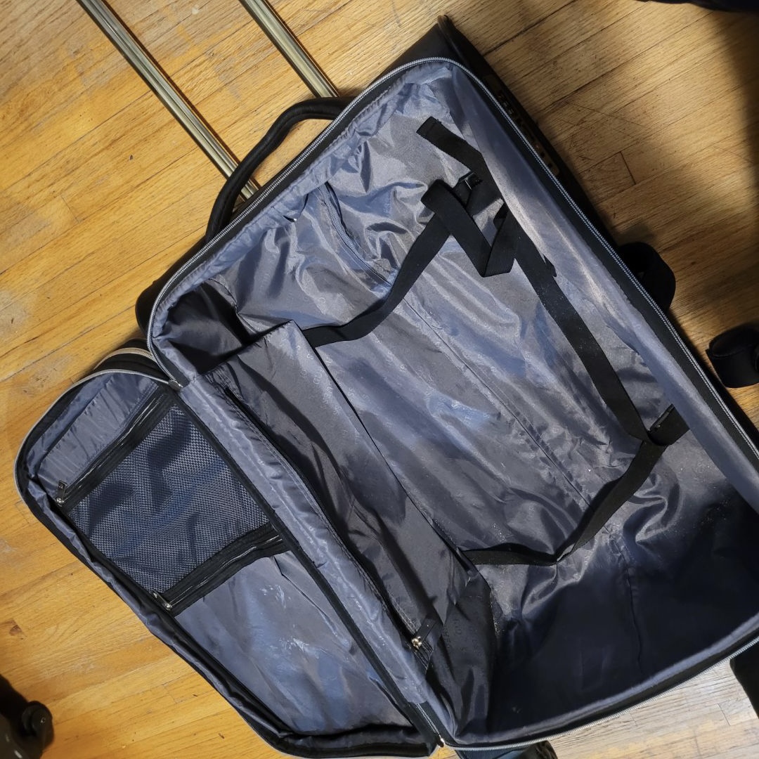 1 Guess suitcase - photo 3
