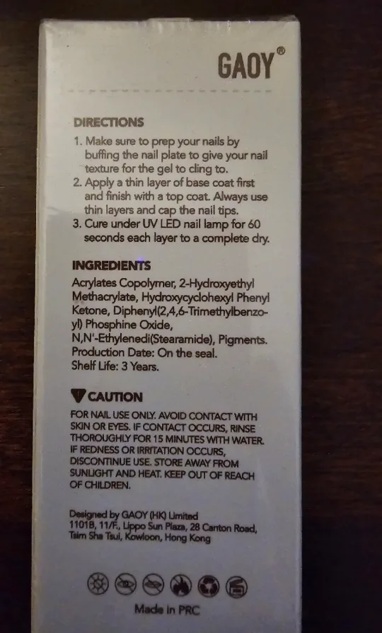 Bundle multiple Nail Polish + lipsticks + shampoo image indicator(2)