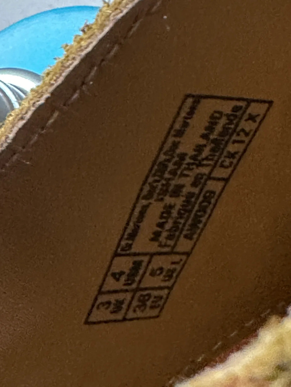 Dr Martens Clogs image indicator(4)