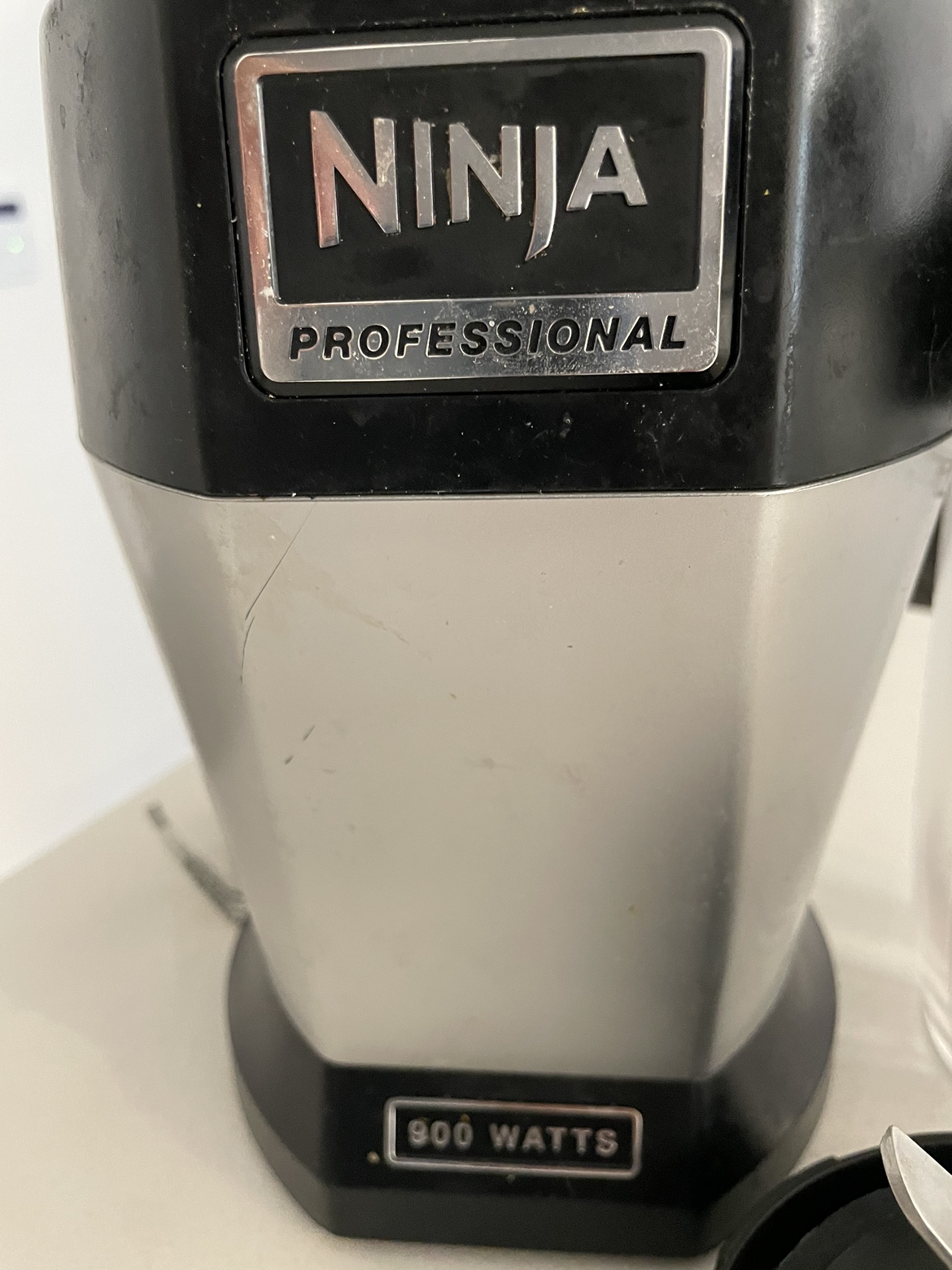 Ninja Professional 900 Watt Blender - photo 3