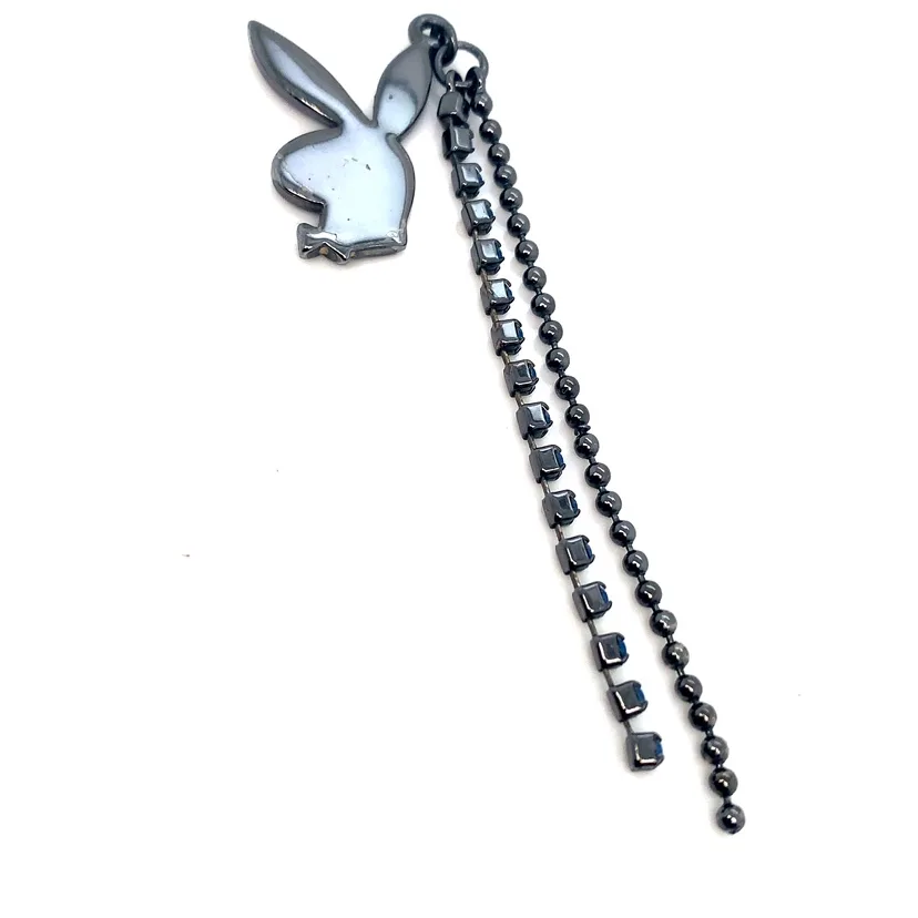 Small Playboy bunny w/ rhinestones pendant image indicator(5)