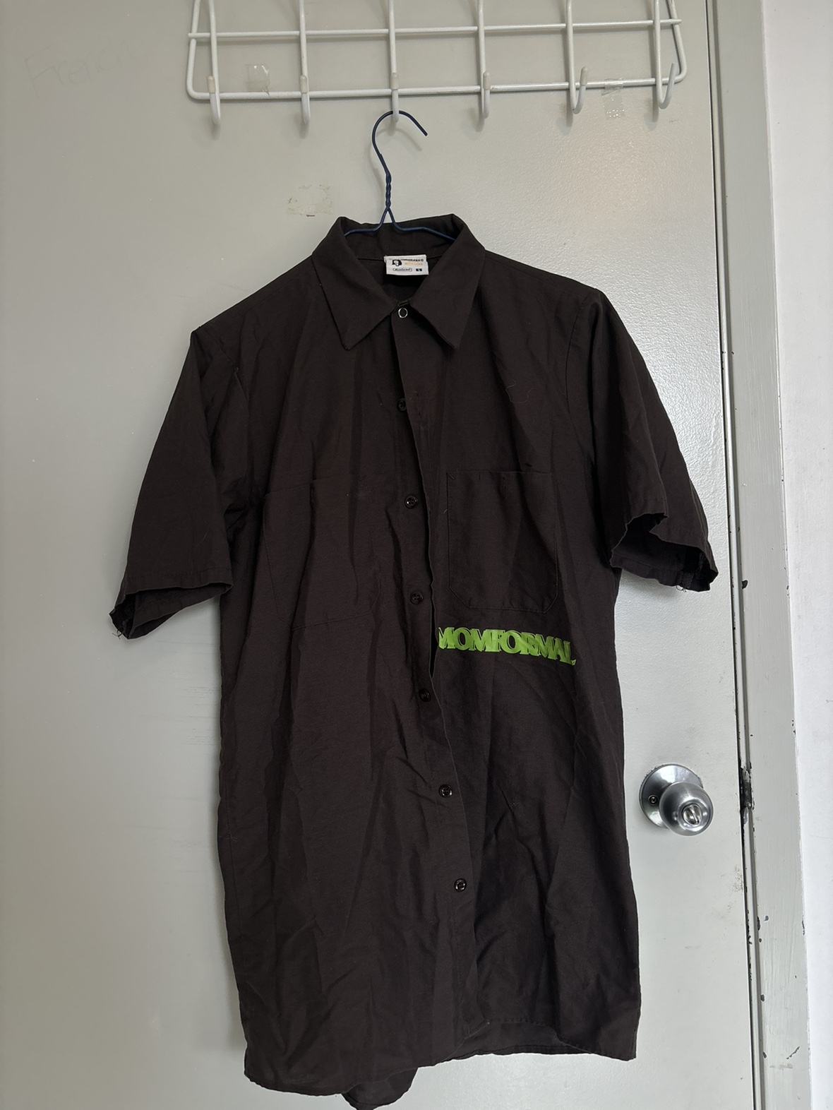MOMFORMAL button up shirt