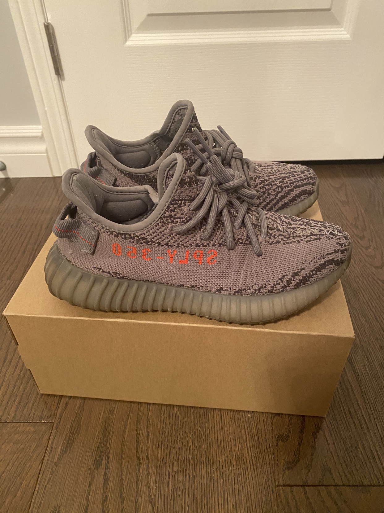 Yeezy Boost V2 - Beluga 2.0 (size 5.5) - photo 4