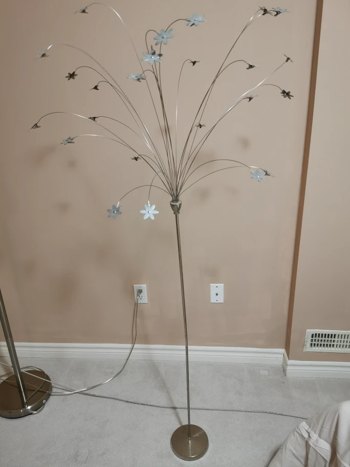 Umbra Silver photo tree
