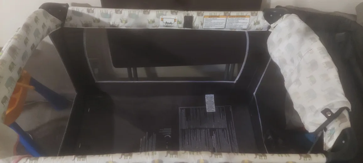 Baby Trend Lil Snooze Deluxe II Nursery Center image indicator(8)