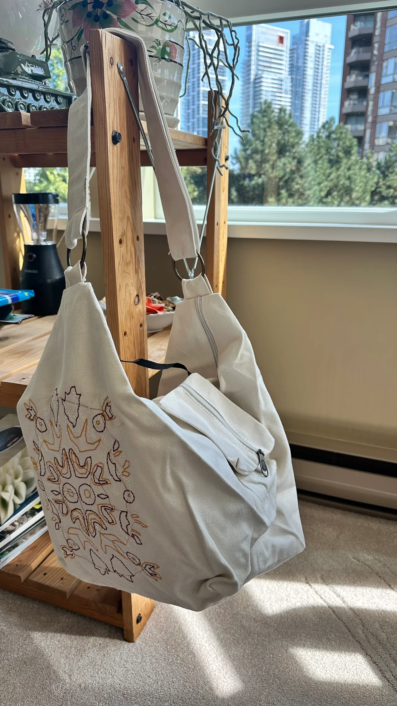 Brand new Canvas crossbody/Tote Bag image indicator(5)