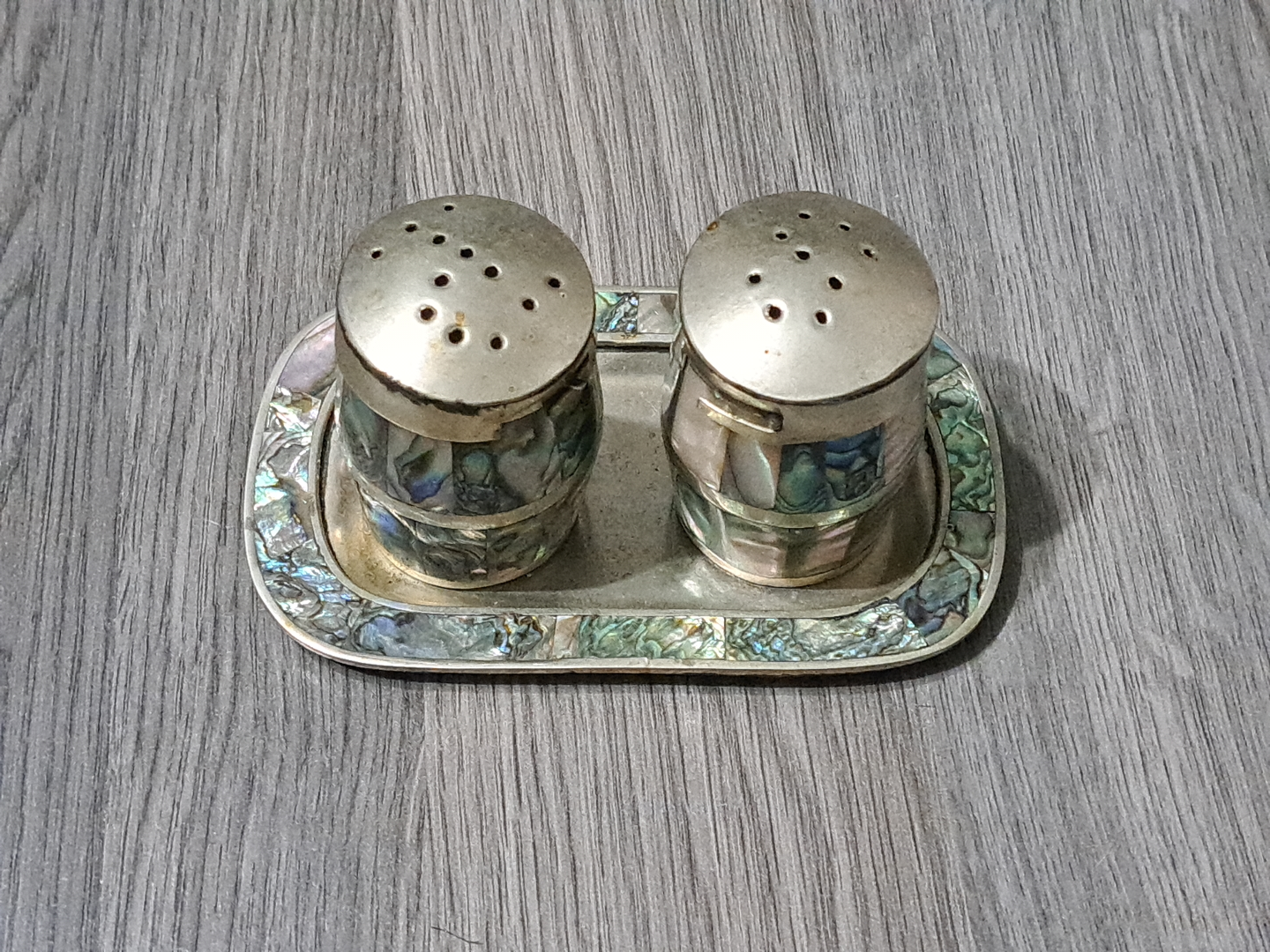 Rare Salt and Pepper Shakers on Tray - photo 4