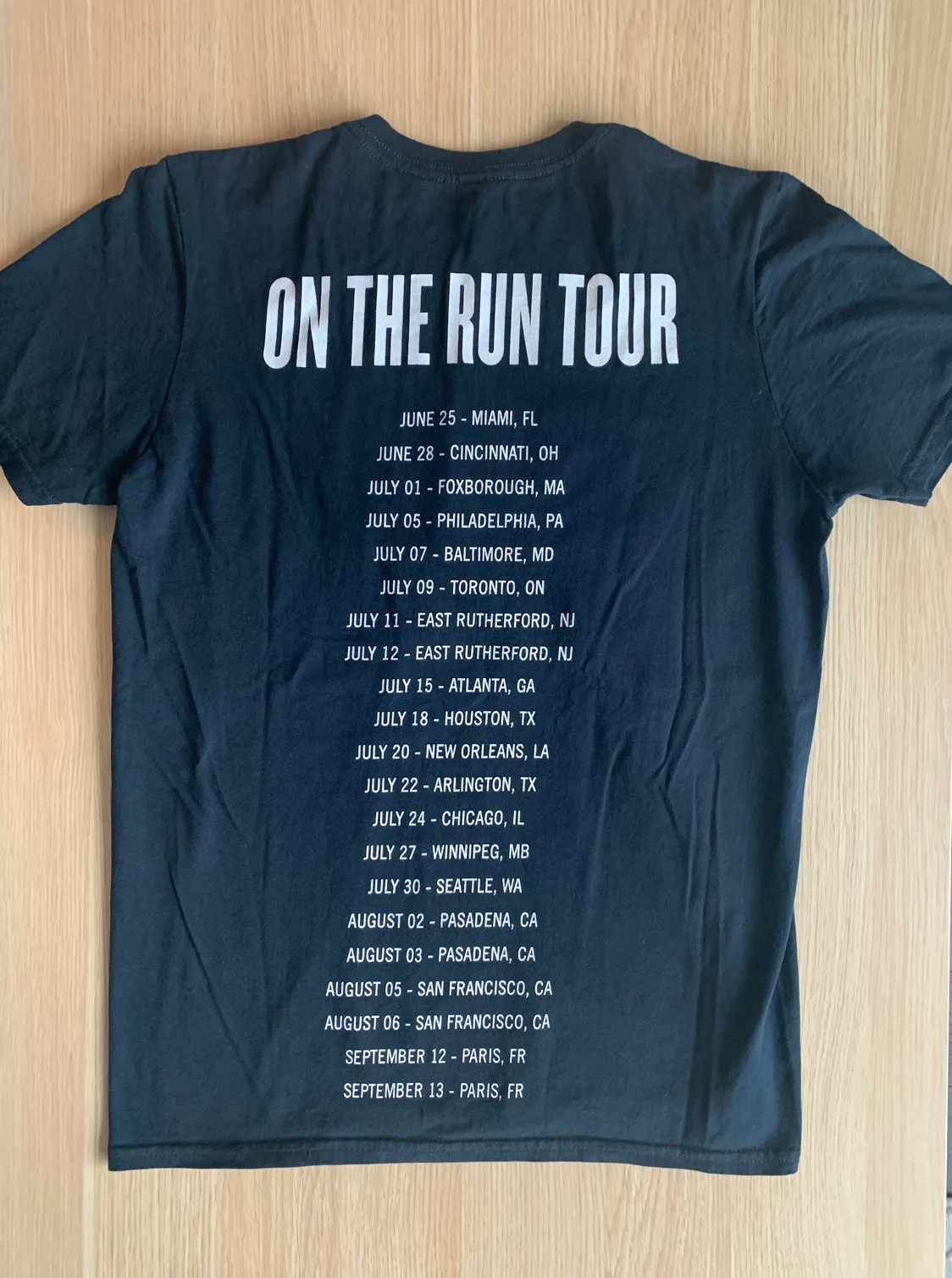2014 Beyonce On The Run Tour T-Shirt image indicator(7)