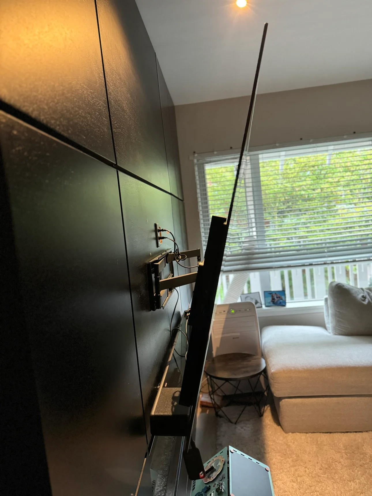 SONY 77" XR A80J OLED 4K UHD HDR SMART GOOGLE TV XR77A80J image indicator(5)