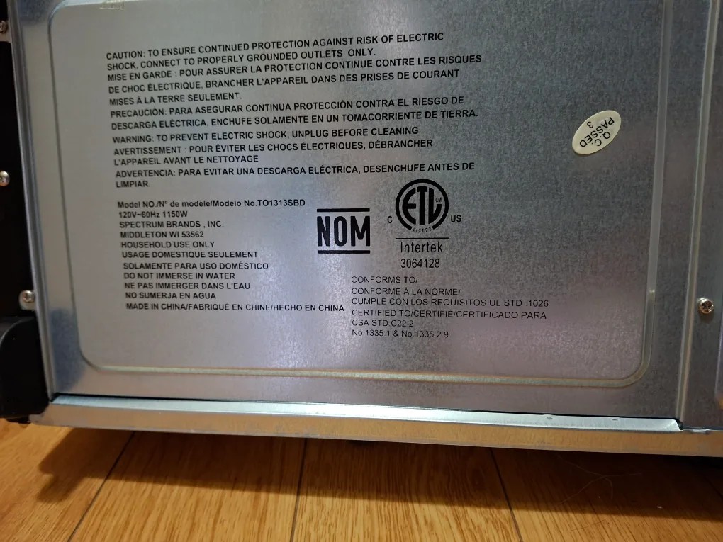 BLACK+DECKER 4-Slice Toaster Oven, Black image indicator(10)