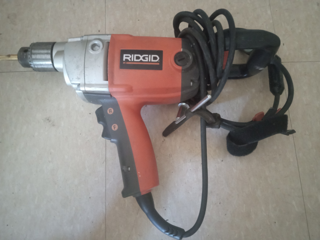RIDGID 9 Amp Corded 1/2 in. Spade Handle Mud Mixer