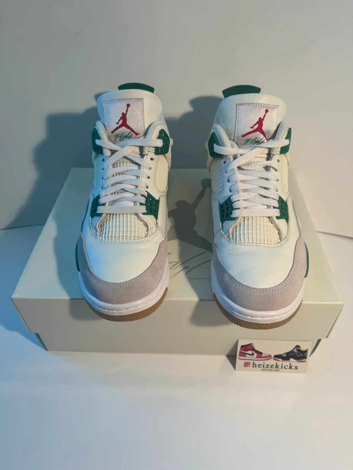 Jordan 4 SB Pine Green size 9.5 image indicator(3)