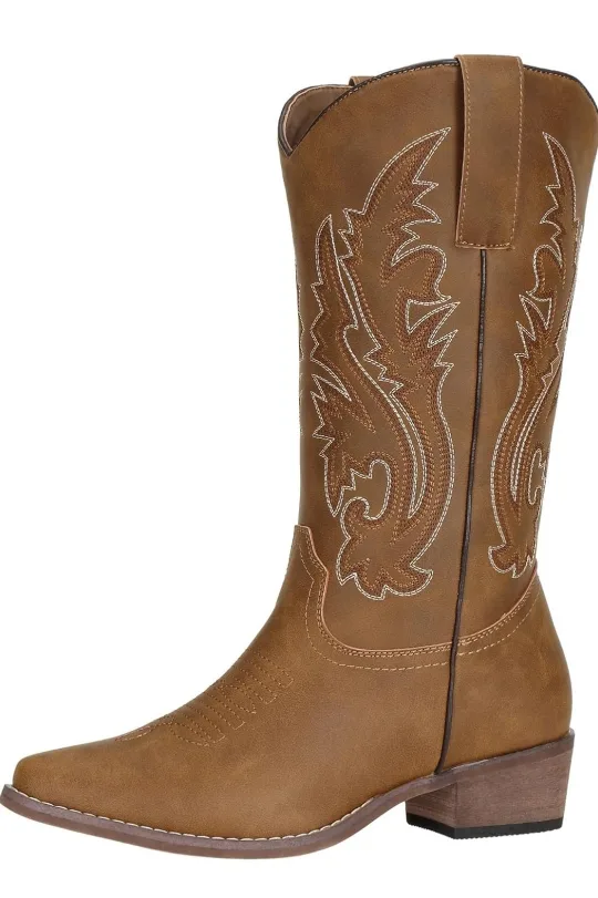 Size 8 Cowboy Boot thumbnail