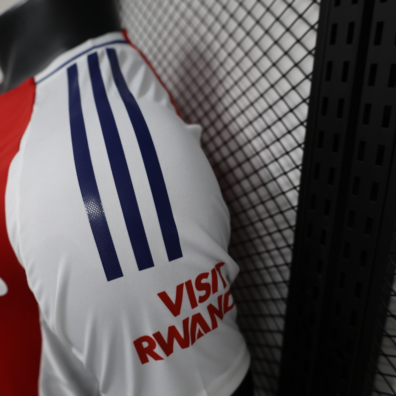 Arsenal 24/25 season official jersey - photo 5