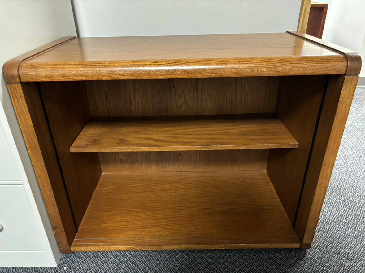 Small Wooden Bookcase - Heavy - photo 3
