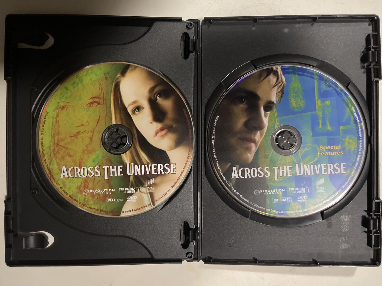 Across The Universe (2-Disc Deluxe Edition) DVD - photo 2
