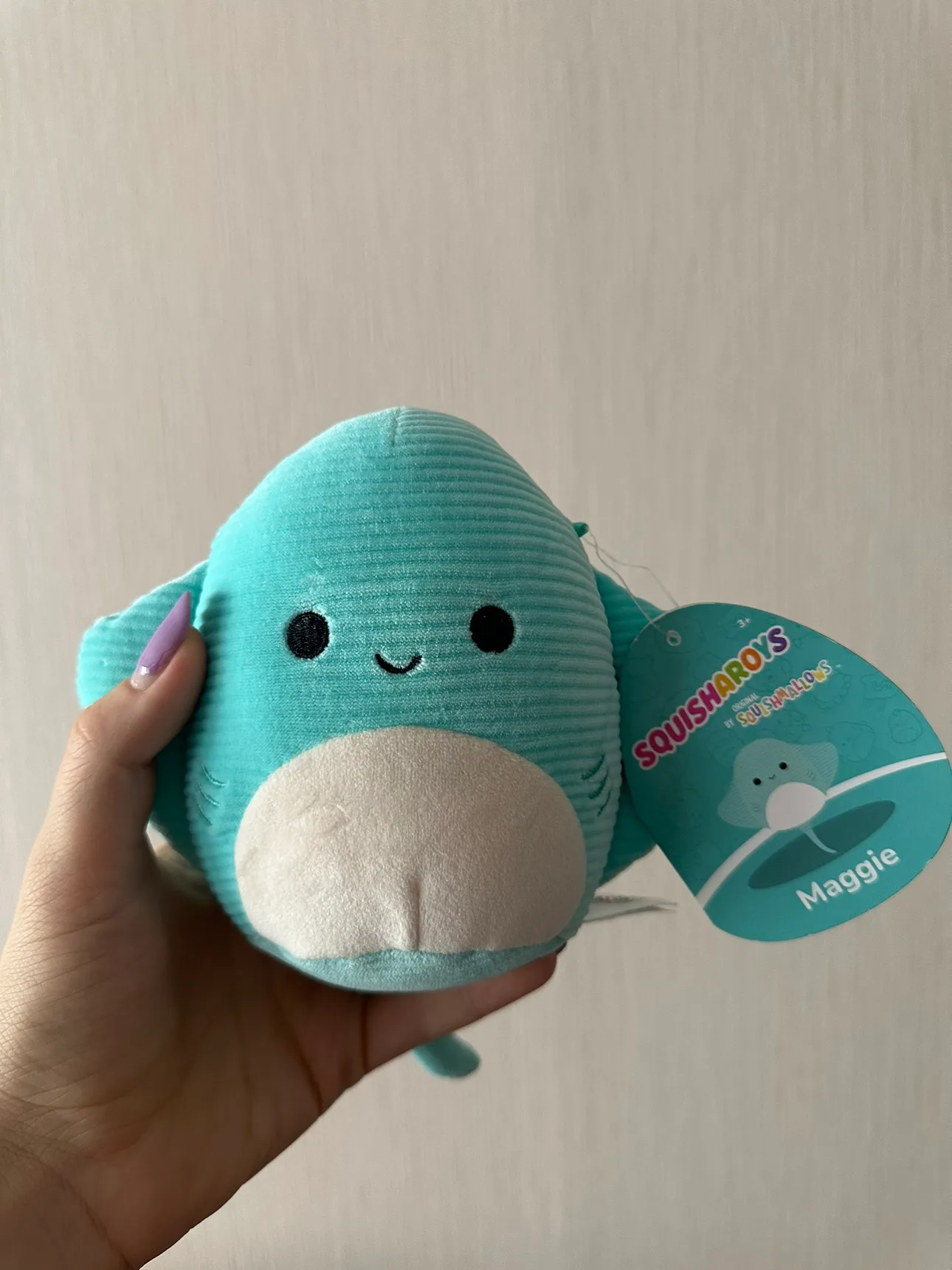 🥕 Day 3: Brand new Maggie the cute Stingray Squishmallow image indicator(3)