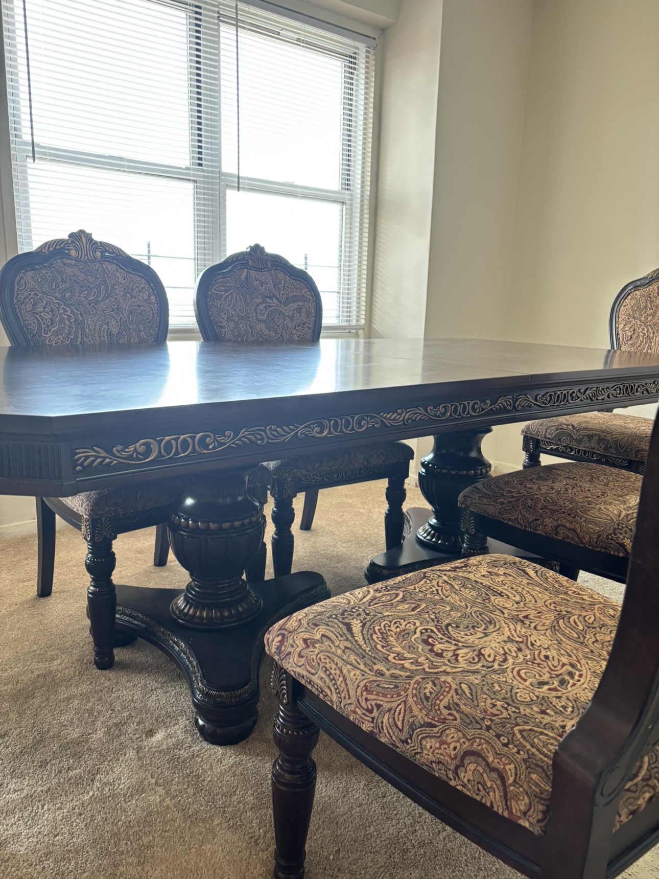Raymour & Flanigan-7-Piece Dining Set