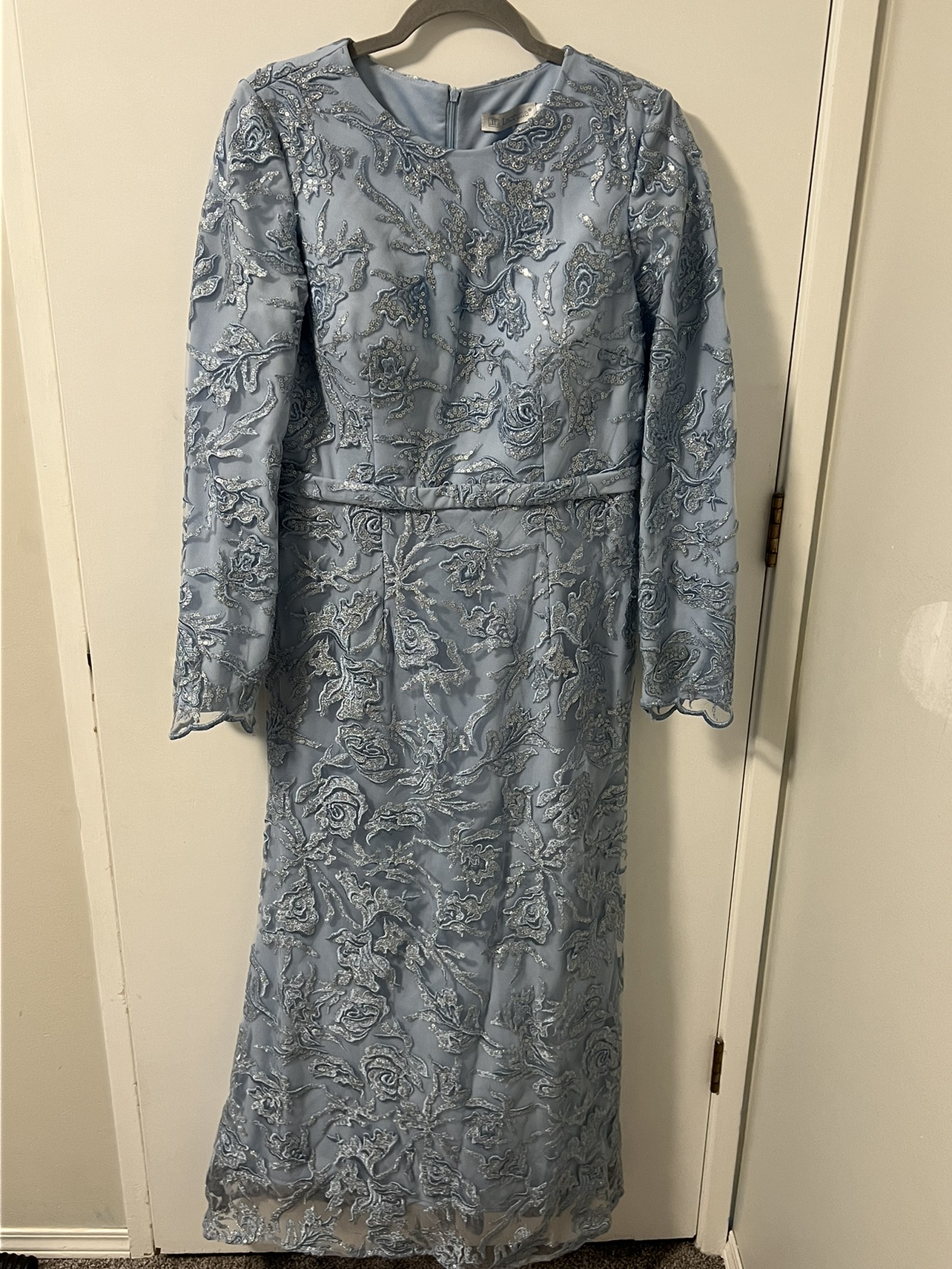 Baby Blue Evening Gown Size L - photo 2