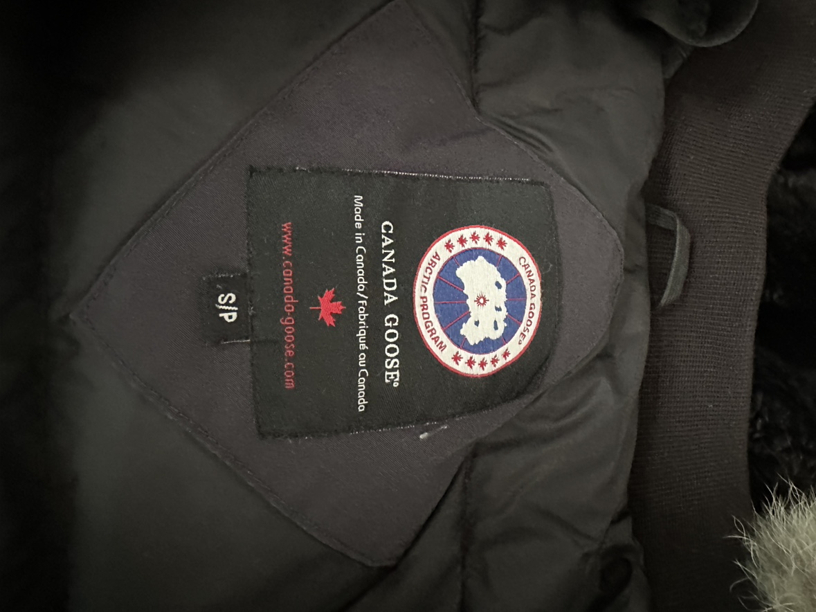 Canada Goose Jacket - photo 4