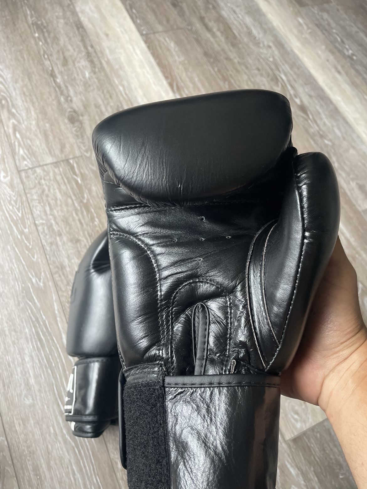 Rumble Boxing Studio Boxing Gloves - photo 3