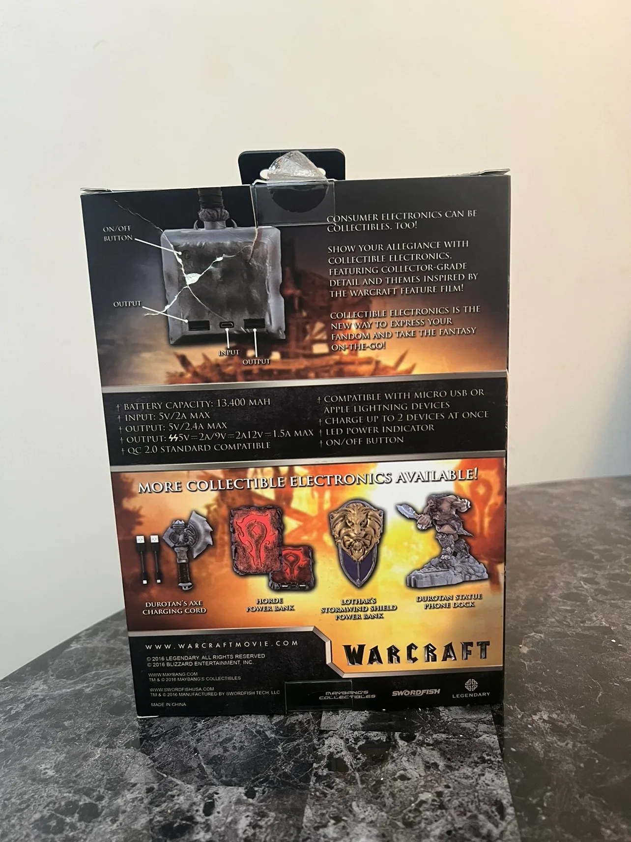 Warcraft Doomhammer Power Bank image indicator(2)