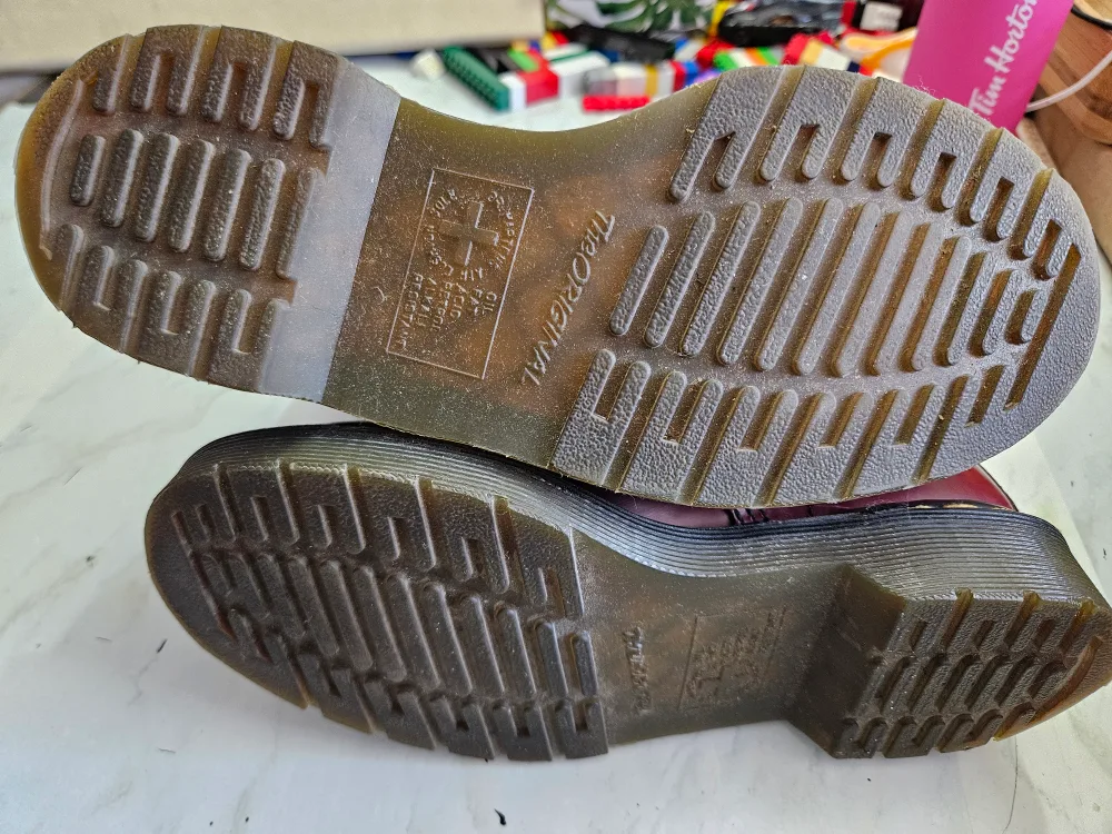 Dr. Martens Burgundy 1460 Broken in collection Boots image indicator(6)