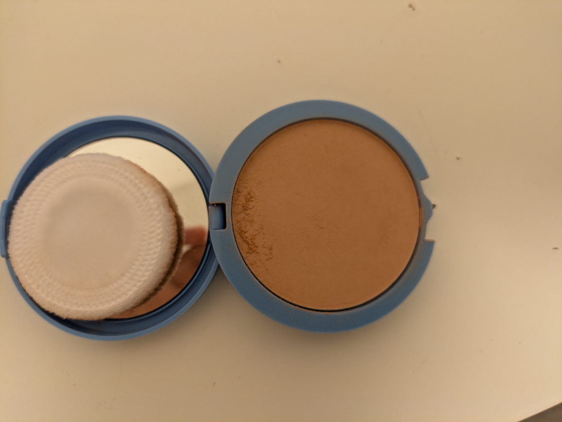 FREE DELIVERY  MAKEUP DUO - photo 3
