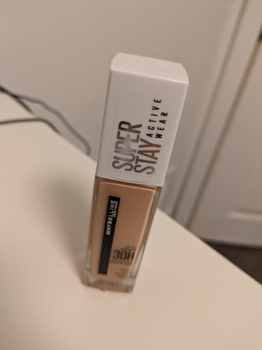 FREE DELIVERY  MAKEUP DUO