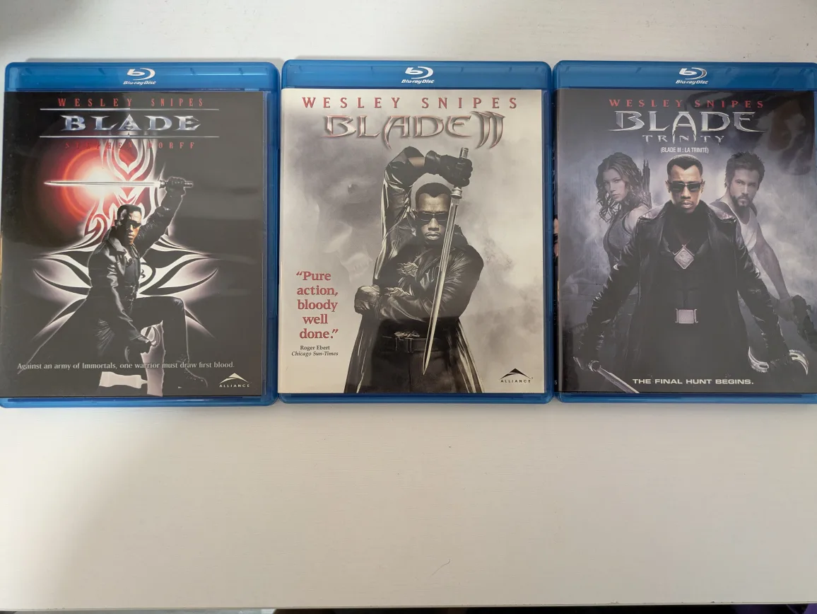 Blu-ray Movies image indicator(3)