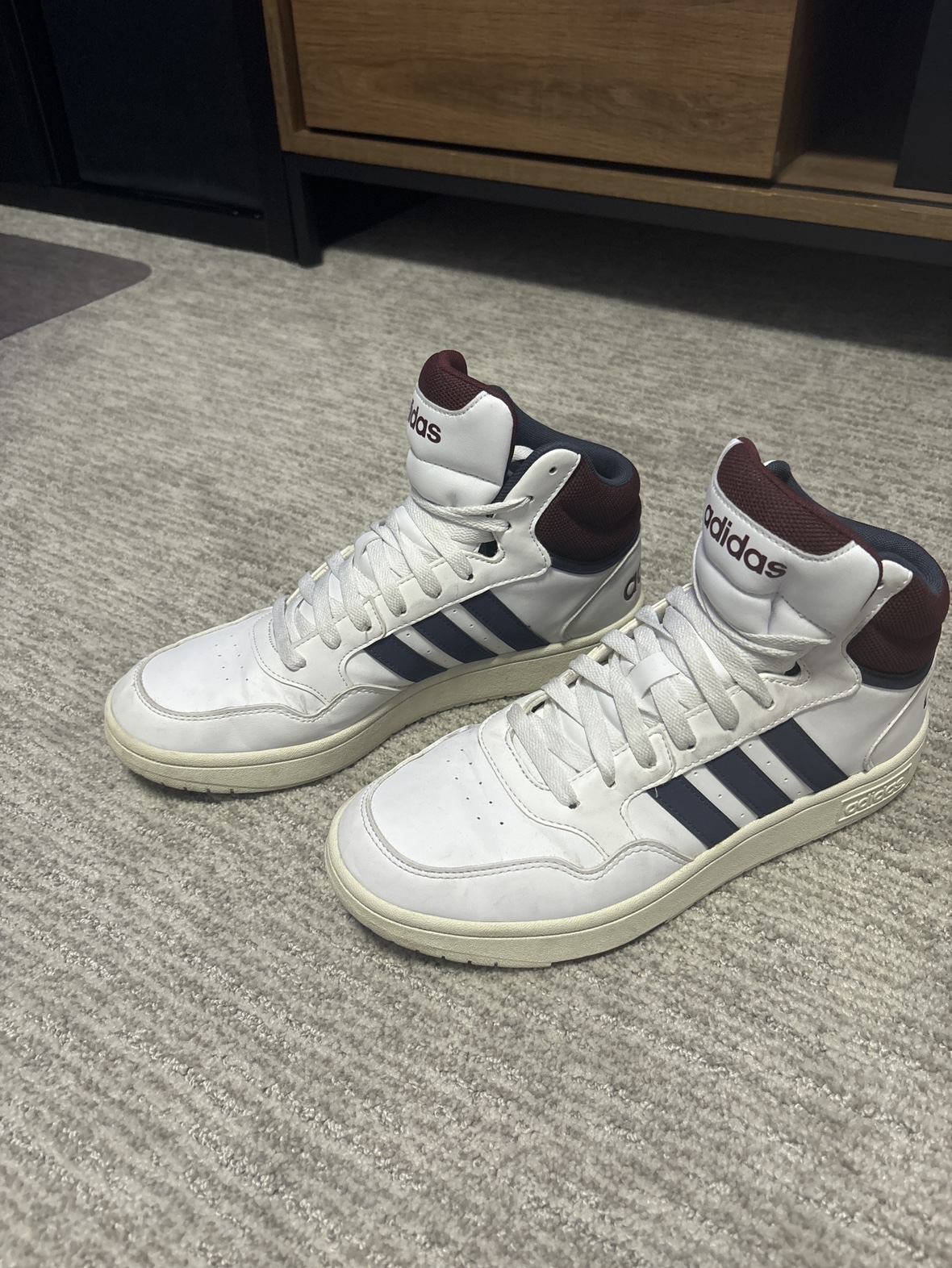 Adidas Hoops 3.0 Mid