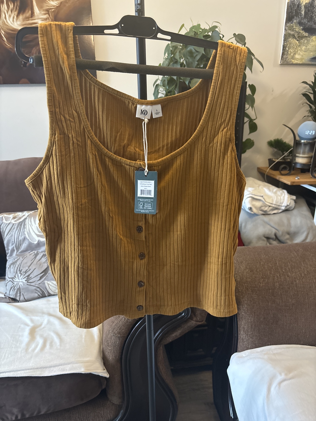 Tentrée Rib Button Front Tank