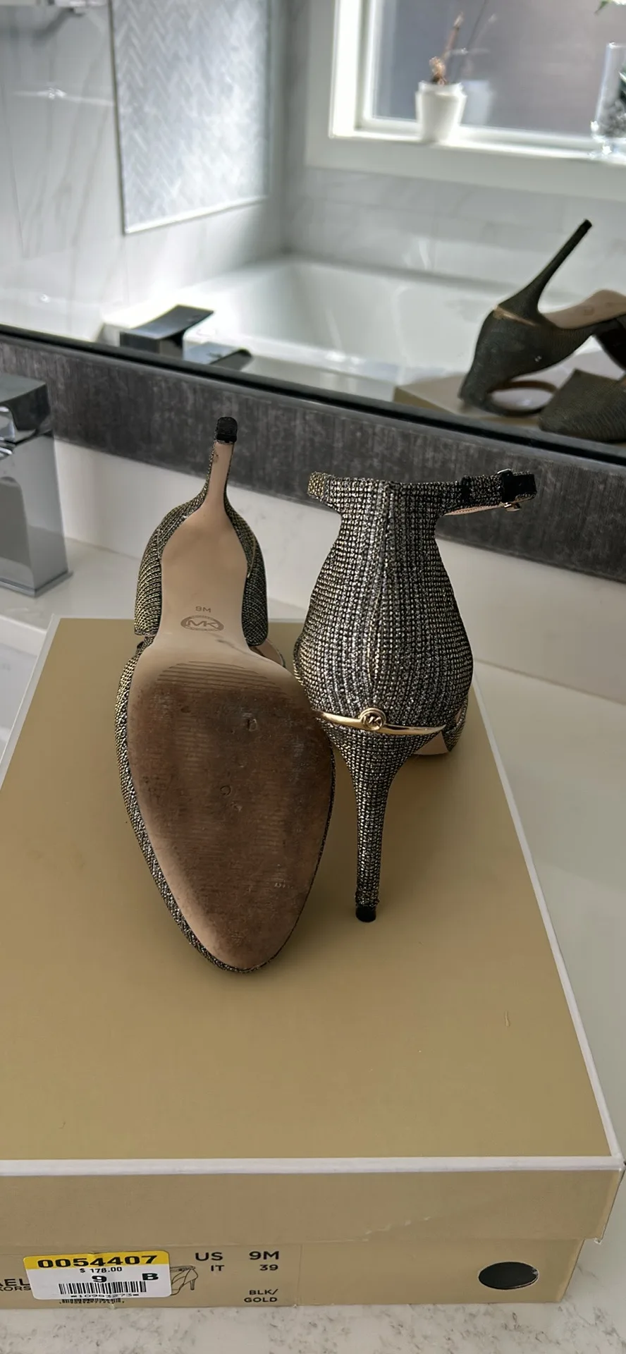 Michael Kors Black & Gold Heels image indicator(4)