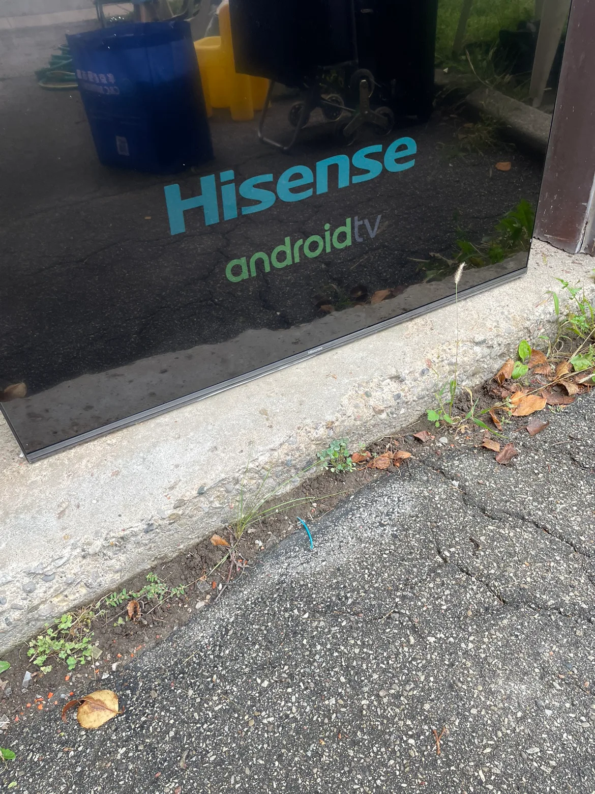 Hisense 43" LED TV thumbnail