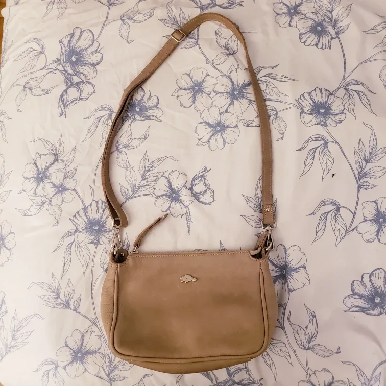 Roots Small Tan Leather Crossbody Bag image indicator(2)