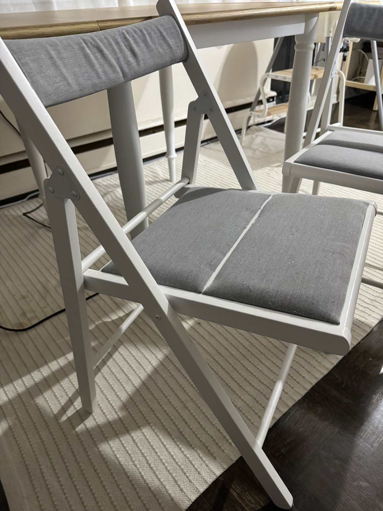Folding Chair - White/Knisa Light Grey - photo 2