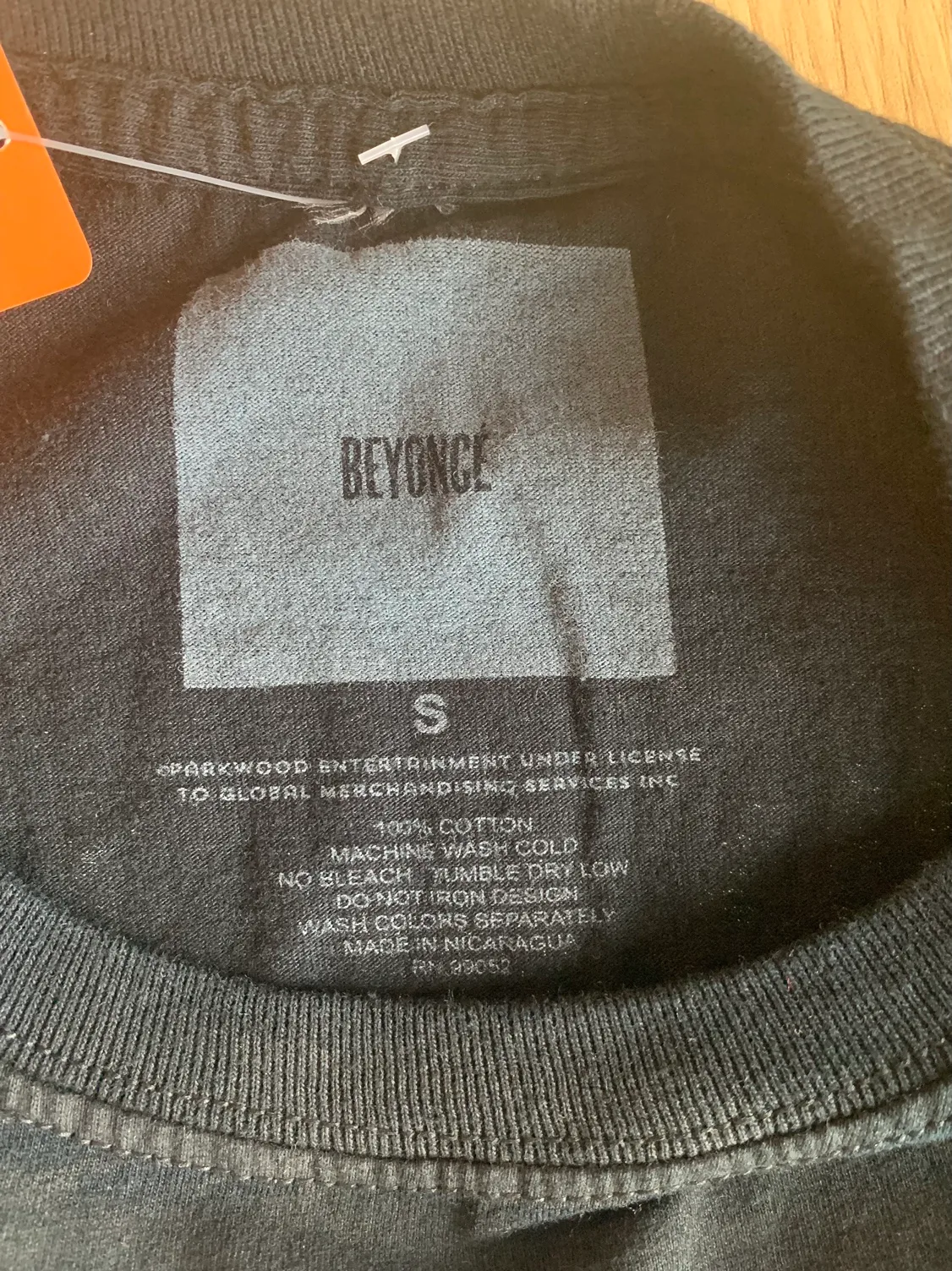 2014 Beyonce On The Run Tour T-Shirt image indicator(8)