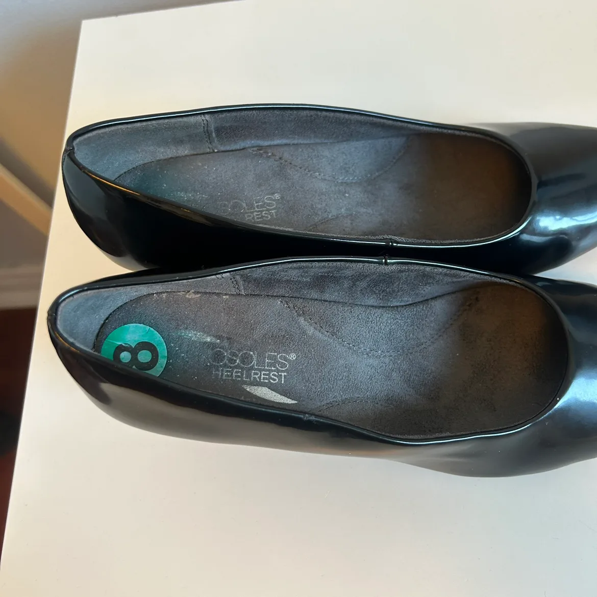 Aerosoles Black Patent Heeled Pumps 8 image indicator(4)