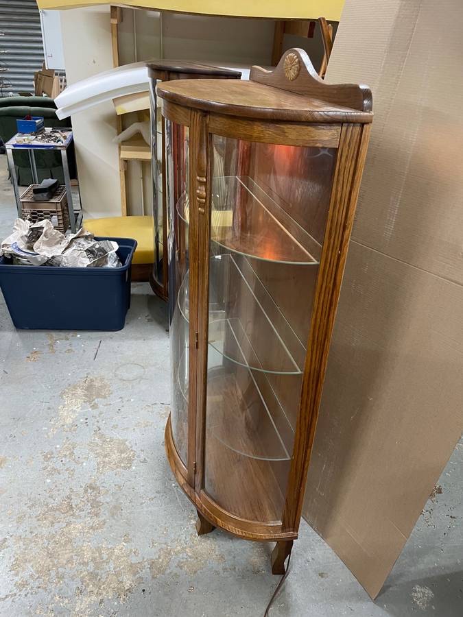 Vintage curio cabinet with curved glass discount
