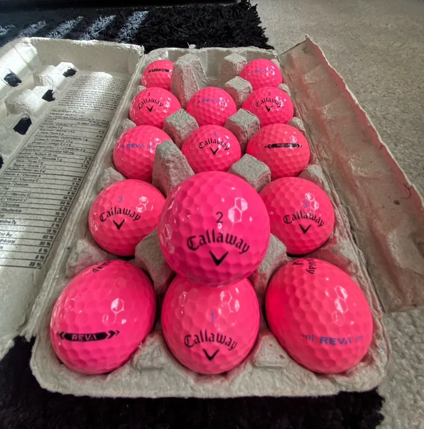 15 Callaway REVA Pink Golf Balls thumbnail