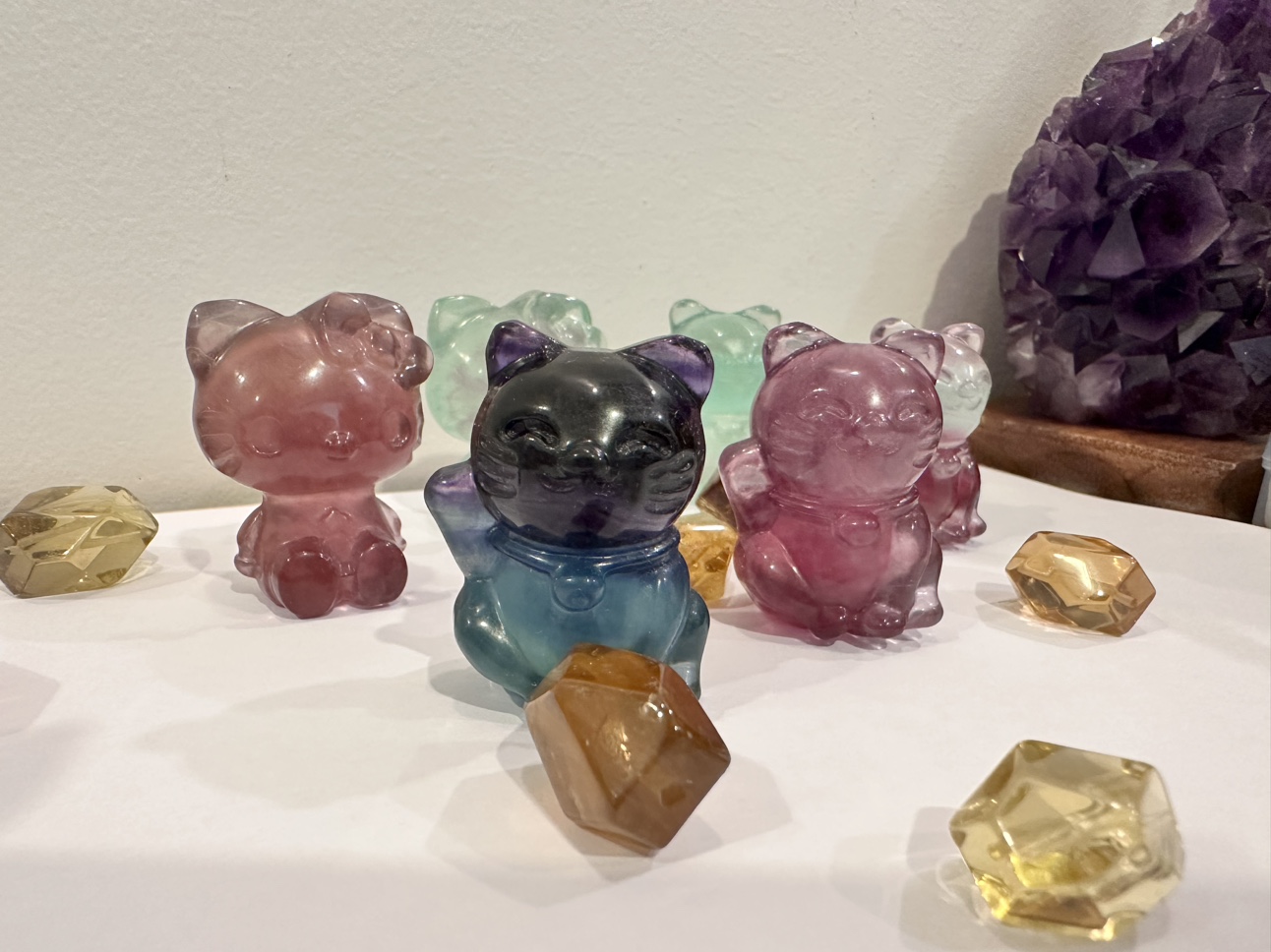 Maneki Neko Crystal Figurines - photo 4