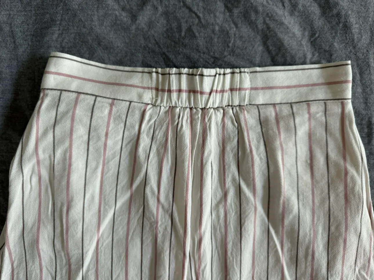 Zara Striped linen Button-Up Skirt image indicator(3)