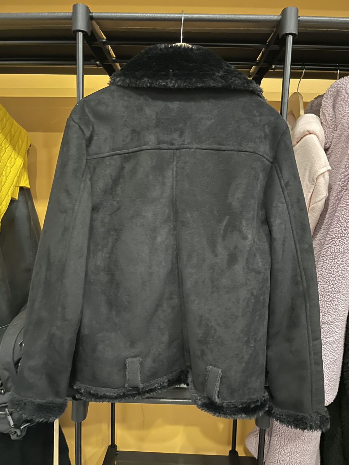 Black shearling coat - photo 3
