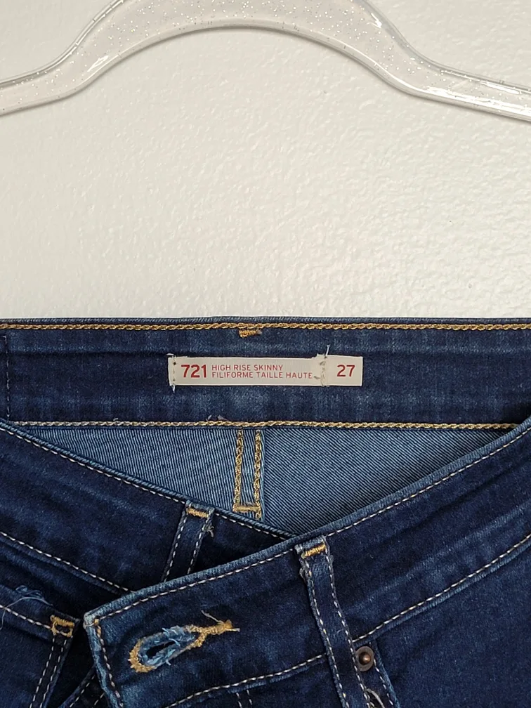 Levi's 721 High Rise Skinny Jean image indicator(3)