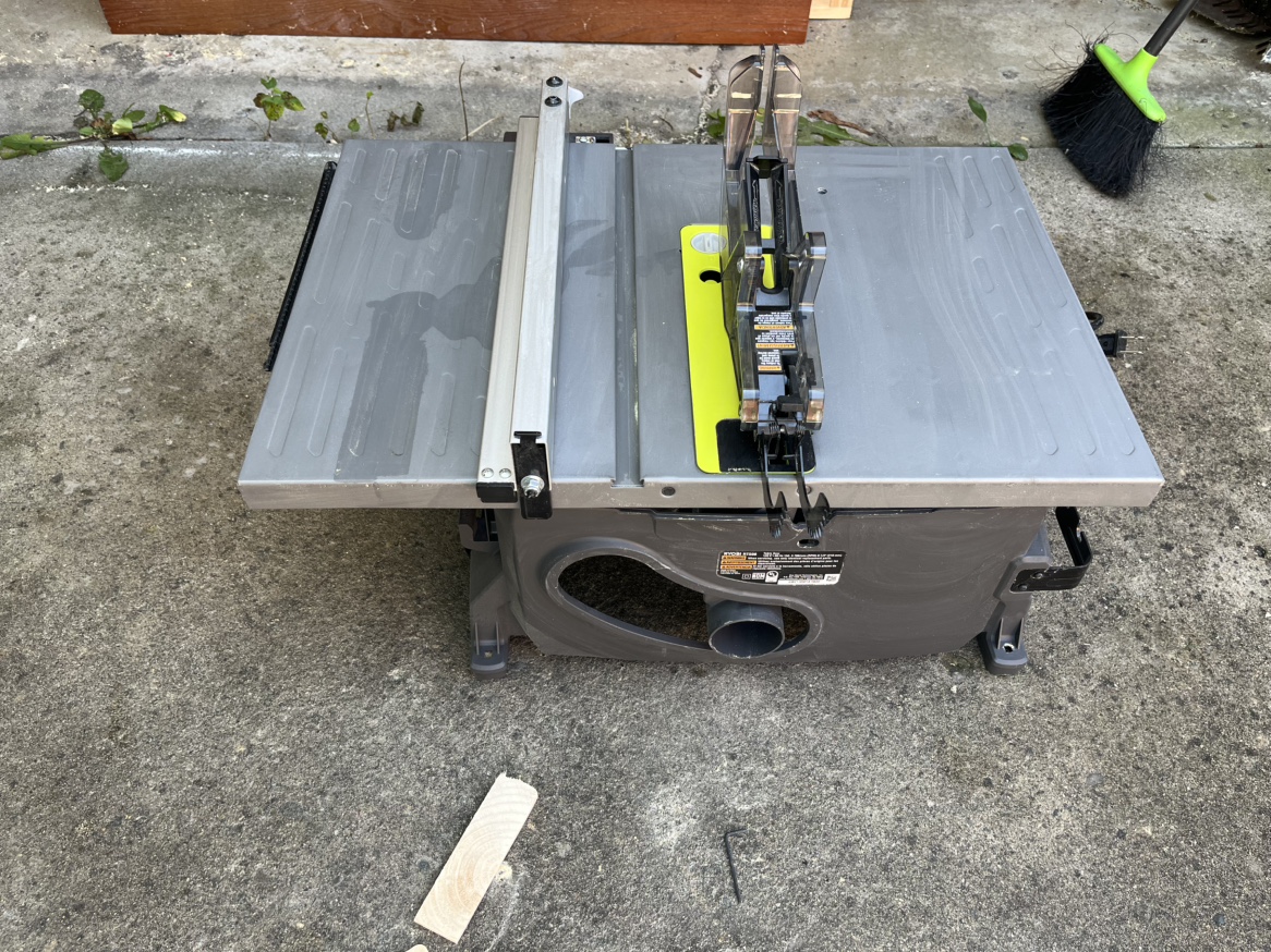 Ryobi 10-Inch Table Saw - photo 2