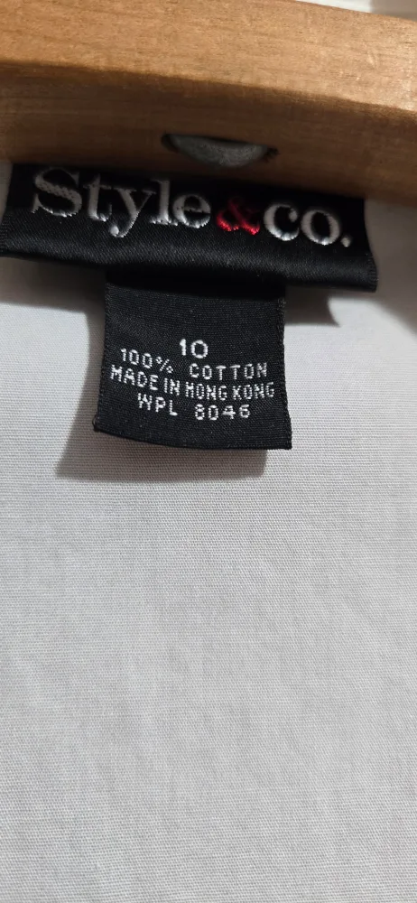Style & Co. White Blouse Size 10 image indicator(2)