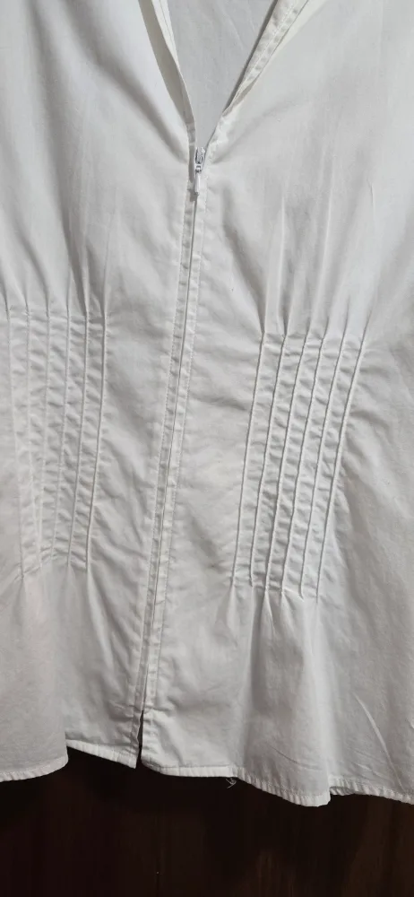 Style & Co. White Blouse Size 10 image indicator(3)