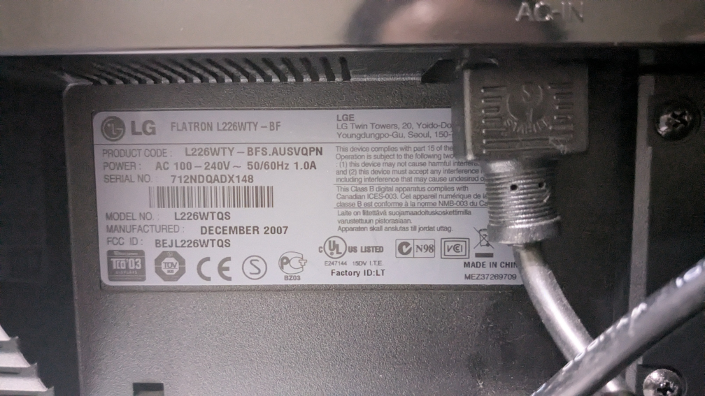 LG Flatron monitor - photo 2